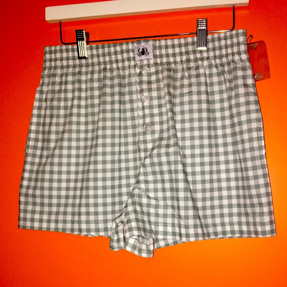 Gray Checkered Woman’s Boxer Style Sleep , Gym or Lounge Shorts Size Small 2/4